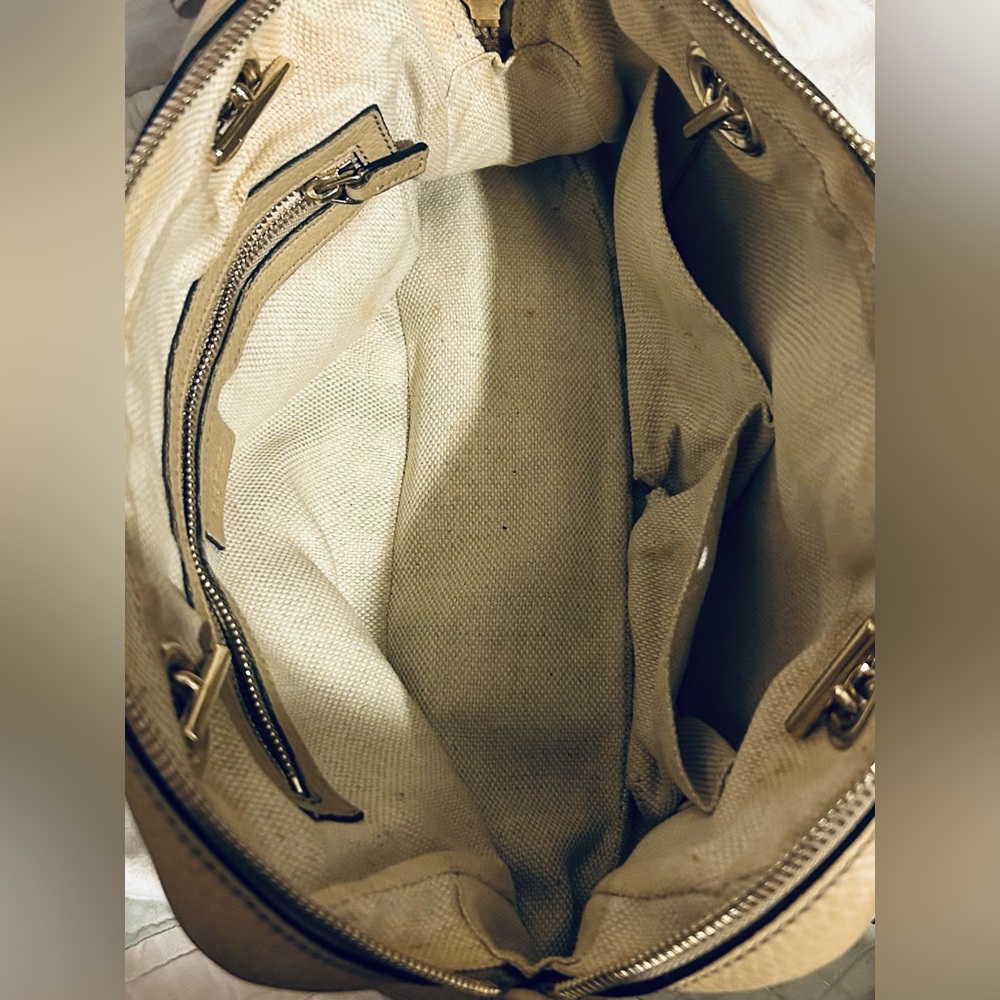 Gucci tan/taupe soho bag - Picture 8 of 14